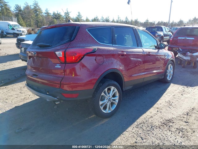 1FMCU0GD0KUA49748 Ford ESCAPE SE