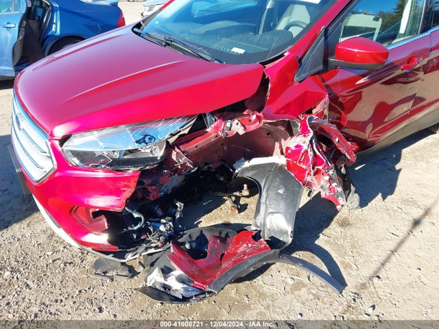 1FMCU0GD0KUA49748 Ford ESCAPE SE