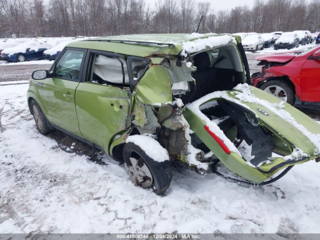 KNDJN2A27F7792648 KIA Soul