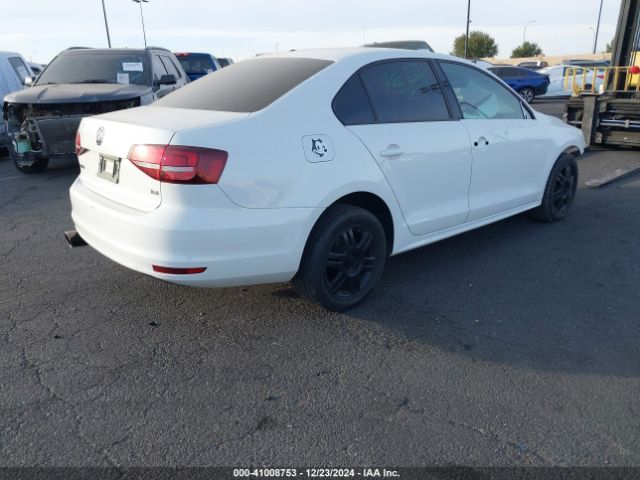 3VW267AJ4GM325990 Volkswagen Jetta 1.4t S
