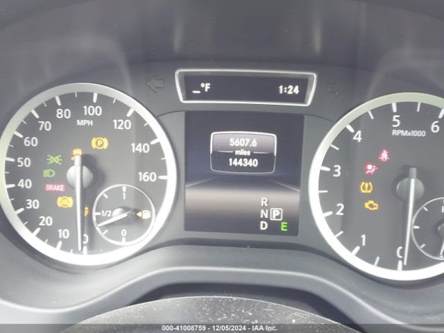 SJKCH5CR0HA024105 Infiniti Qx30 Premium