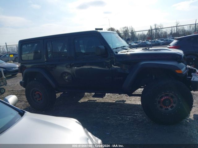 1C4HJXFG0JW194945 Jeep Wrangler Unlimited Rubicon 4x4