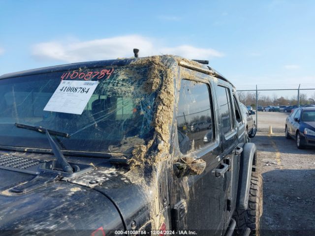 1C4HJXFG0JW194945 Jeep Wrangler Unlimited Rubicon 4x4