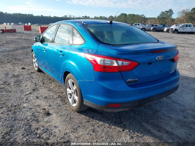 Ford FOCUS SE 2014 1FADP3F26EL179549 Image 3