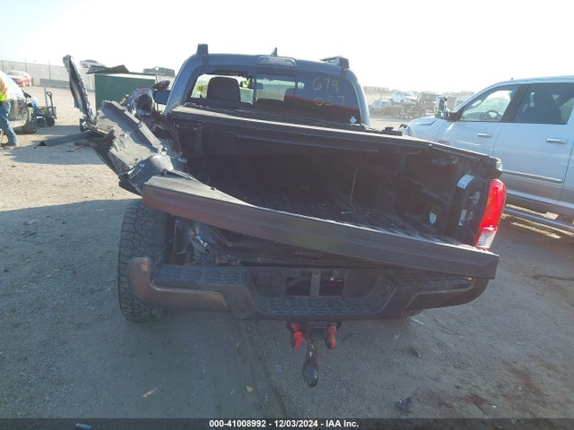 3TMCZ5AN5HM057779 Toyota Tacoma Trd Sport