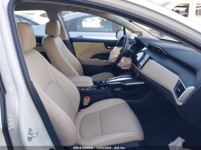 JHMZC5F3XJC001085 Honda Clarity Plug-in Hybrid Touring