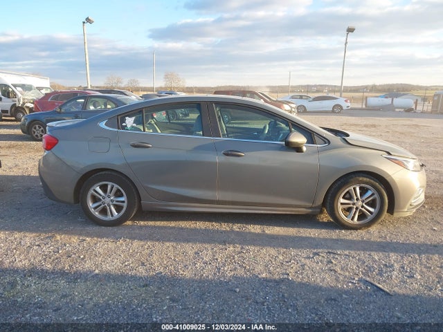 Chevrolet Cruze Lt Auto 2017 1G1BE5SM5H7142783 Image 13