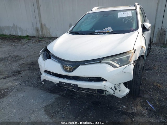 Toyota Rav4 Xle 2017 JTMWFREV6HJ137676 Image 12