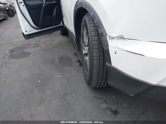 Toyota Rav4 Xle 2017 JTMWFREV6HJ137676 Image 20