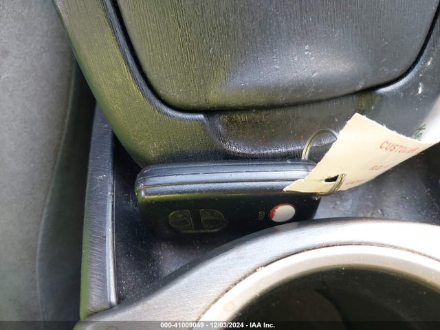 Toyota Prius Two 2015 JTDKN3DUXF0473759 Image 11