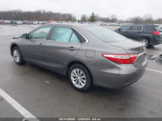 Toyota CAMRY LE 2016 4T4BF1FK8GR520988 Image 3
