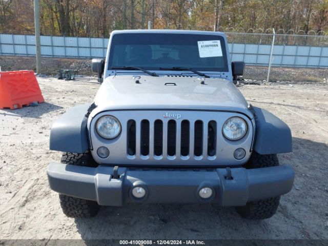 1C4BJWDG6GL257477 Jeep Wrangler Unlimited Sport