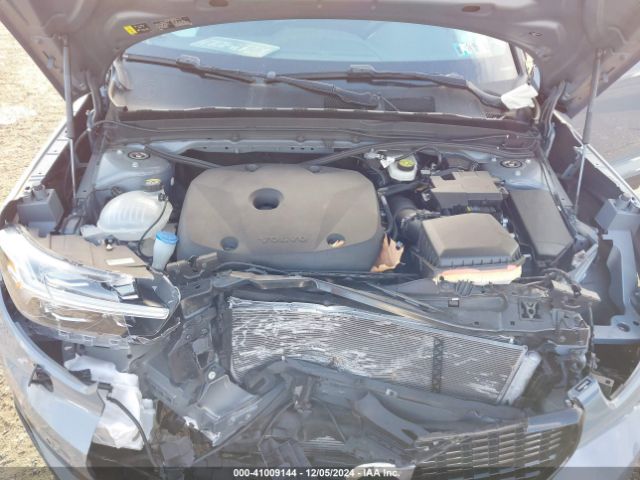 YV4162UM0N2673732 Volvo Xc40 T5 R-design