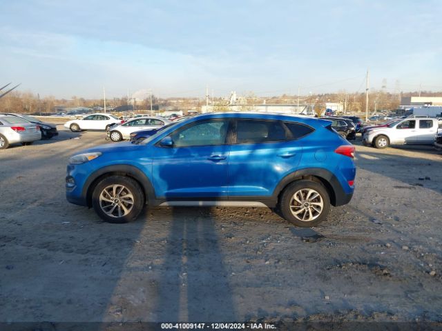 KM8J3CA49HU445433 Hyundai TUCSON SE