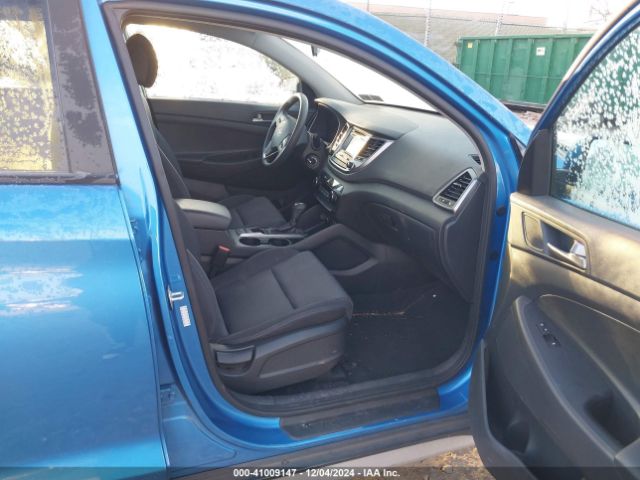 KM8J3CA49HU445433 Hyundai TUCSON SE