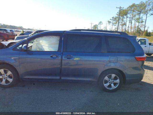 5TDKK3DC0FS626629 Toyota Sienna Le 8 Passenger