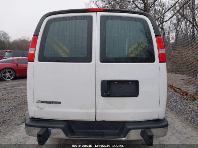 1GCWGAFG7K1364204 Chevrolet Express 2500 Work Van