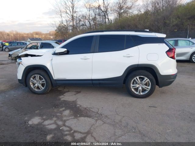 3GKALTEV7NL103853 GMC Terrain Awd Sle