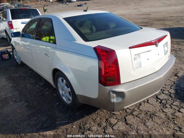 2005 CADILLAC CTS 1G6DP567050140042 Photo 2