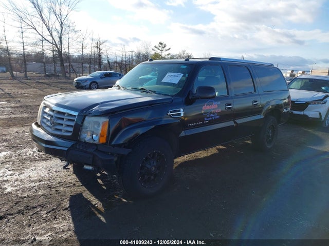 2005 CADILLAC ESCALADE ESV 3GYFK66N55G261115 Photo 1