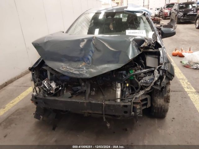 2T1BURHEXJC099743 Toyota COROLLA LE