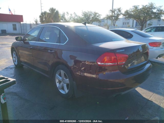 1VWAT7A33EC058264 Volkswagen Passat 1.8t Wolfsburg Edition