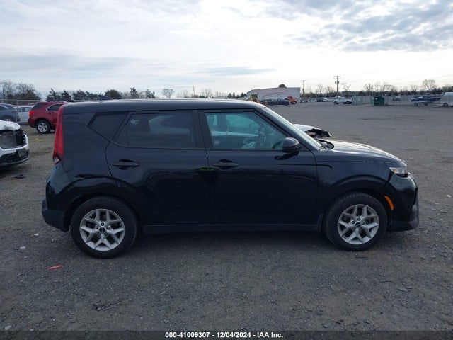 KIA SOUL LX 2022 KNDJ23AUXN7155039 Image 13