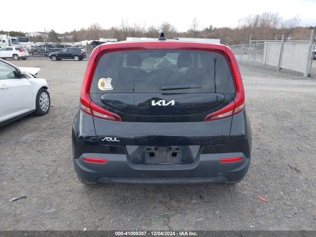 KIA SOUL LX 2022 KNDJ23AUXN7155039 Image 16