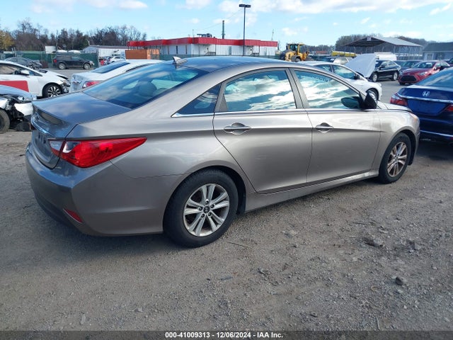 5NPEB4AC8EH921912 Hyundai SONATA GLS