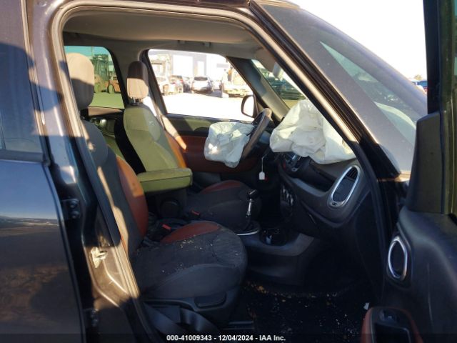 ZFBCFADH8EZ014218 Fiat 500L TREKKING