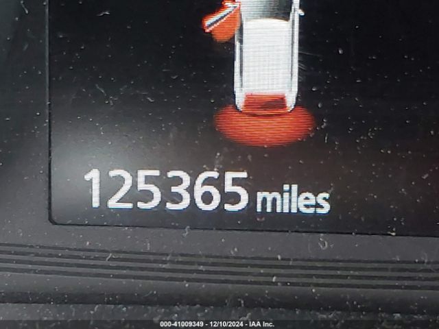 JA4AD3A39HZ058905 Mitsubishi Outlander Sel