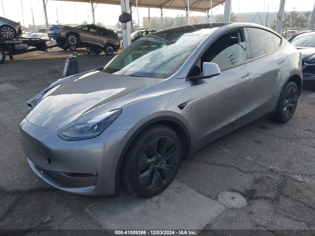 2024 TESLA MODEL Y 7SAYGAEE7RF122980 Photo 1