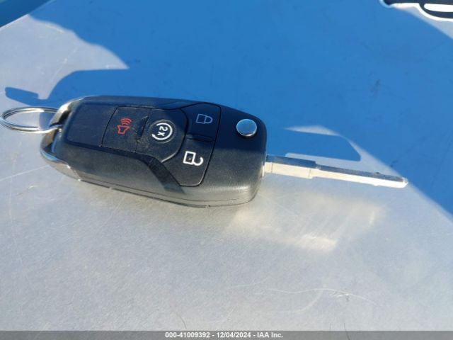 1FT7X2BNXLEE15932 Ford F-250 Lariat