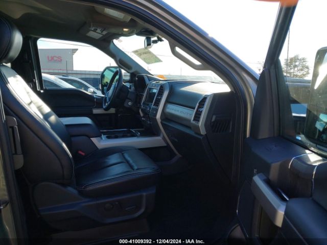 1FT7X2BNXLEE15932 Ford F-250 Lariat