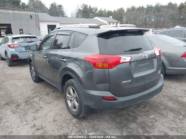 JTMRFREV4FD143811 Toyota Rav4 Xle