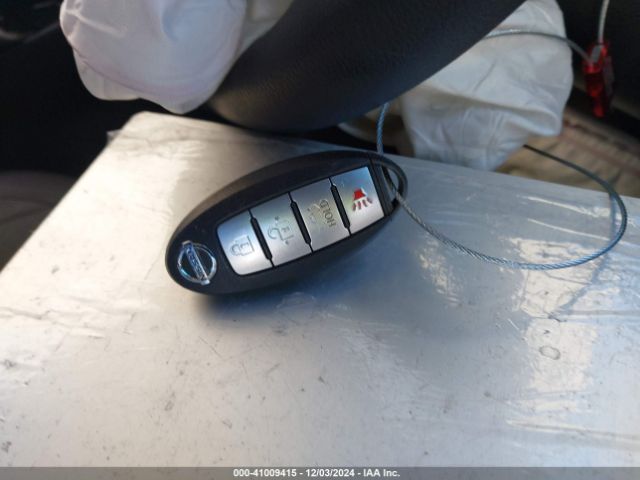 3N1CN8DV7LL811890 Nissan Versa S Xtronic Cvt