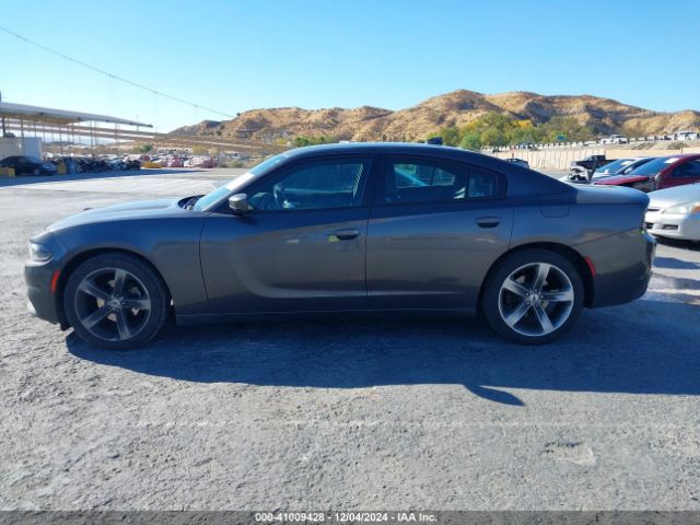 2C3CDXHG4JH119778 Dodge Charger Sxt Plus Rwd