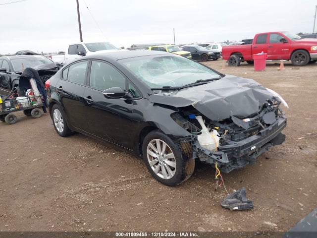 2016 KNAFX4A63G5596439 main image