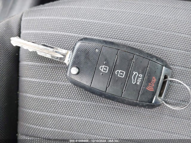 KIA FORTE LX 2016 KNAFX4A63G5596439 Image 11