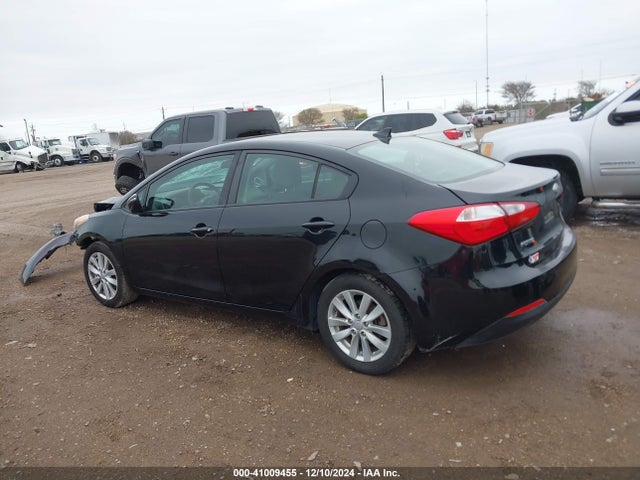 KIA FORTE LX 2016 KNAFX4A63G5596439 Image 15