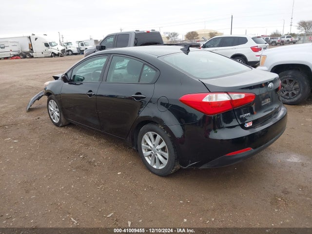 KIA FORTE LX 2016 KNAFX4A63G5596439 Image 3