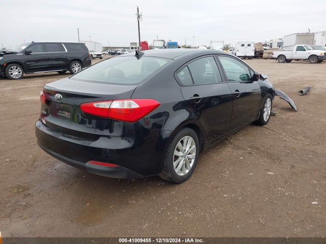 KIA FORTE LX 2016 KNAFX4A63G5596439 Image 4