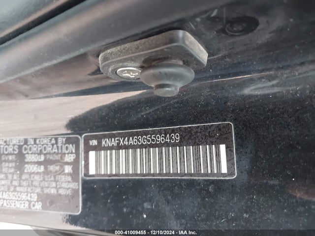 KIA FORTE LX 2016 KNAFX4A63G5596439 Image 9