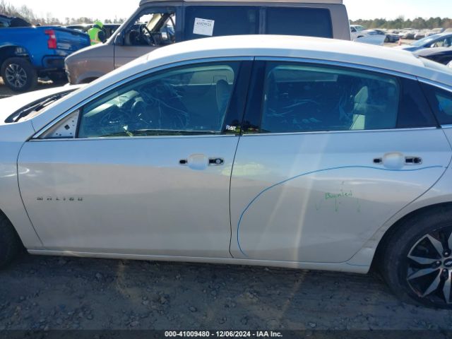 1G1ZF5SX8GF180549 Chevrolet MALIBU 2LT