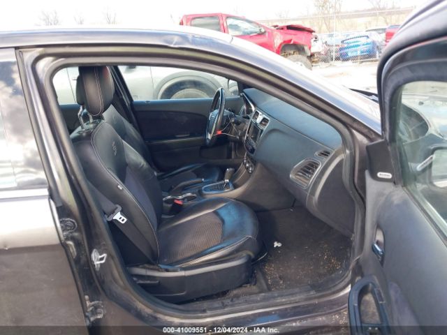 1C3CCBCG6EN180396 Chrysler 200 Limited
