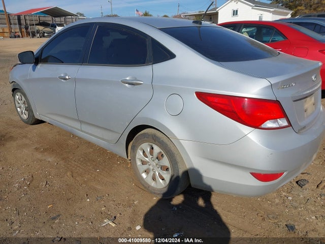 Hyundai ACCENT SE 2016 KMHCT4AE4GU044233 Image 3