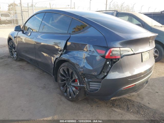 7SAYGDEFXPF785838 Tesla Model Y Performance Dual Motor All-wheel Drive