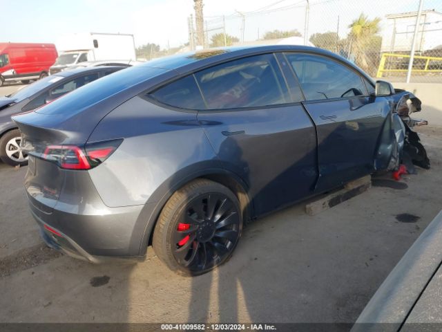 7SAYGDEFXPF785838 Tesla Model Y Performance Dual Motor All-wheel Drive