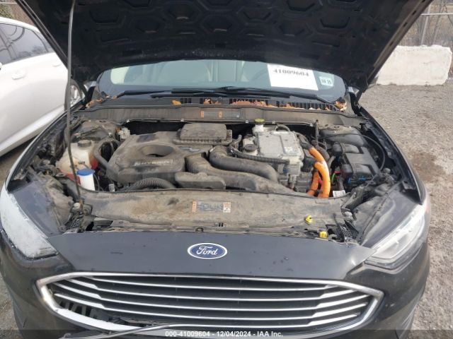 3FA6P0LU5KR279538 Ford Fusion Hybrid Se
