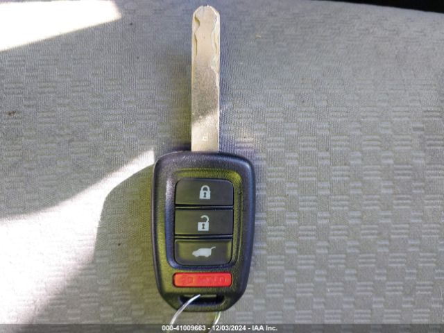 2HKRM3H31GH506235 Honda CR-V LX